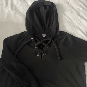 criss cross detail black cropped hoodie